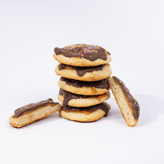 6pk Peanut Butter Chocolate Cookies